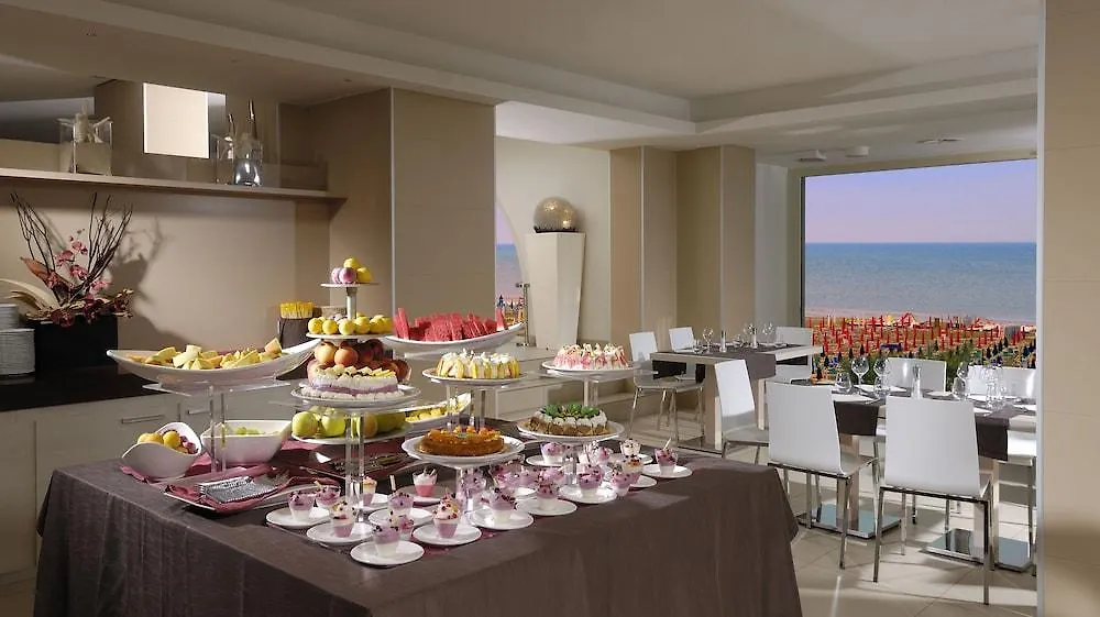 Yes Hotel Touring & Spa Римини